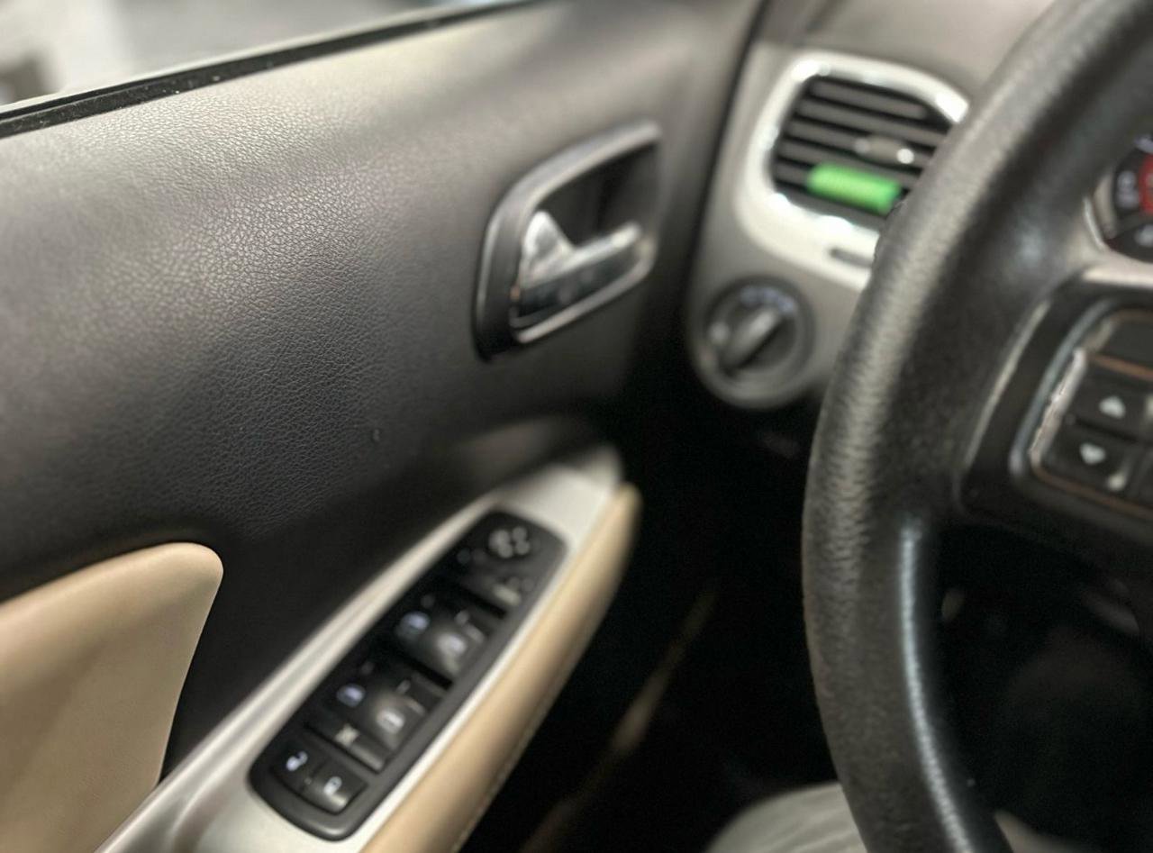 Used 2012 Dodge Journey American Value Package w/ Flexible Seating Group image 22