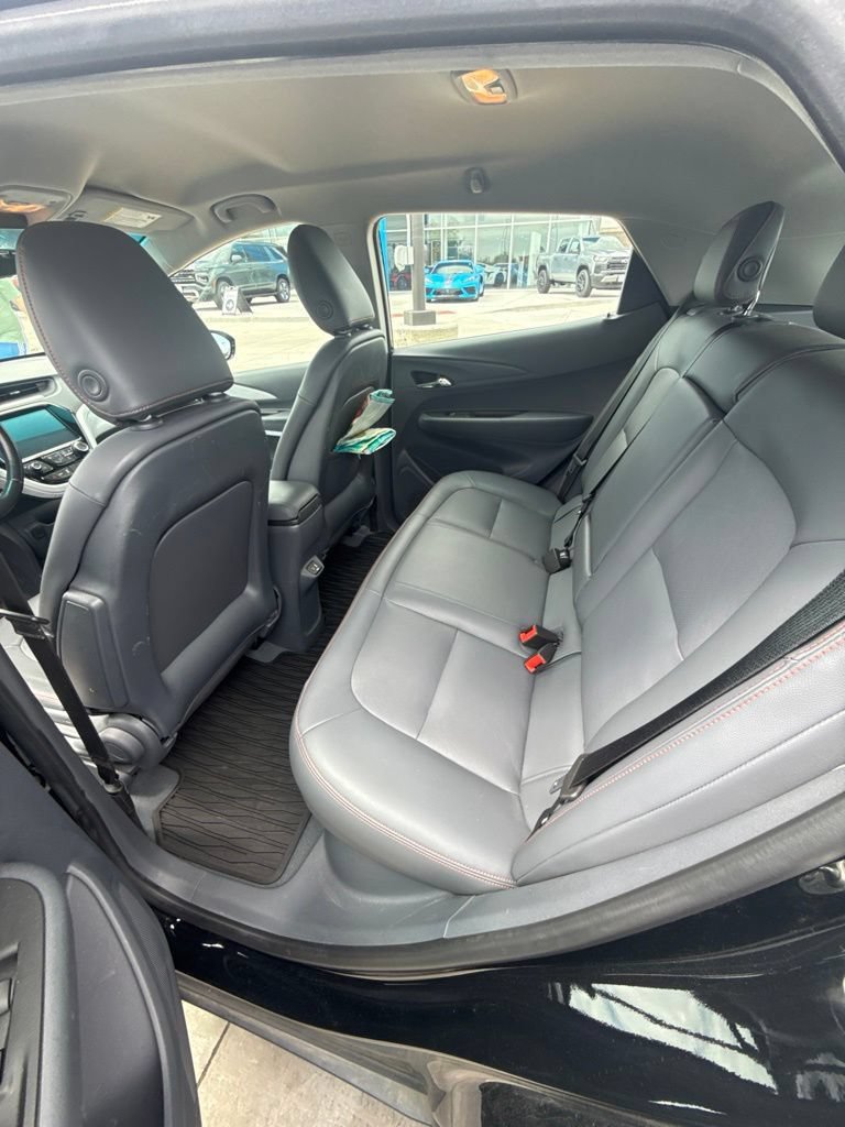 Used 2020 Chevrolet Bolt Premier w/ Infotainment Package FWD image 15