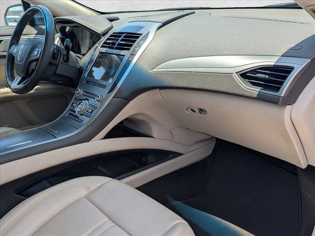 Used 2019 Lincoln MKZ Premiere FWD image 20