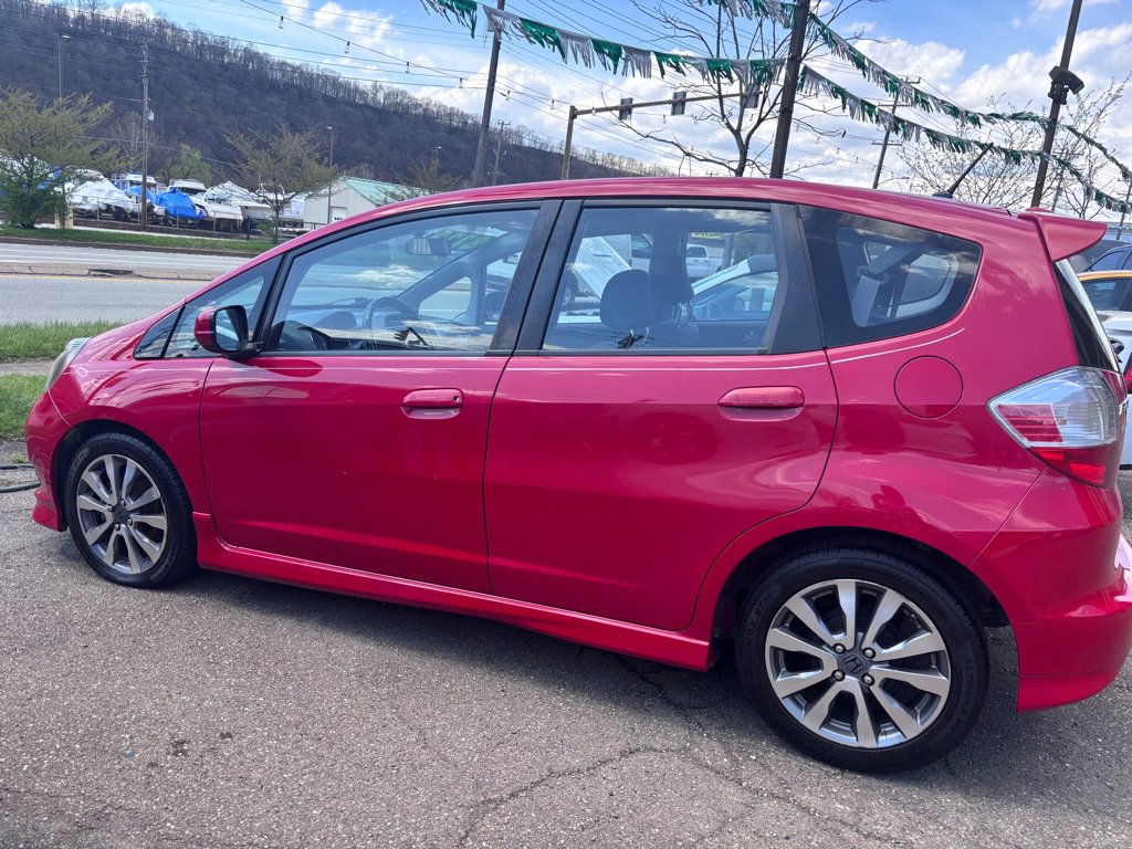 Used 2013 Honda Fit Sport image 2