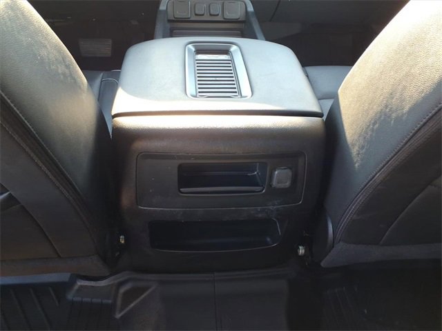 Used 2018 Chevrolet Silverado 1500 High Country image 16