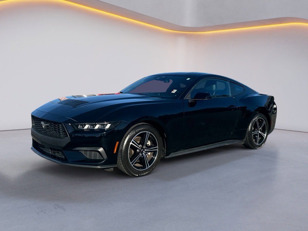 Used 2024 Ford Mustang Coupe image 3