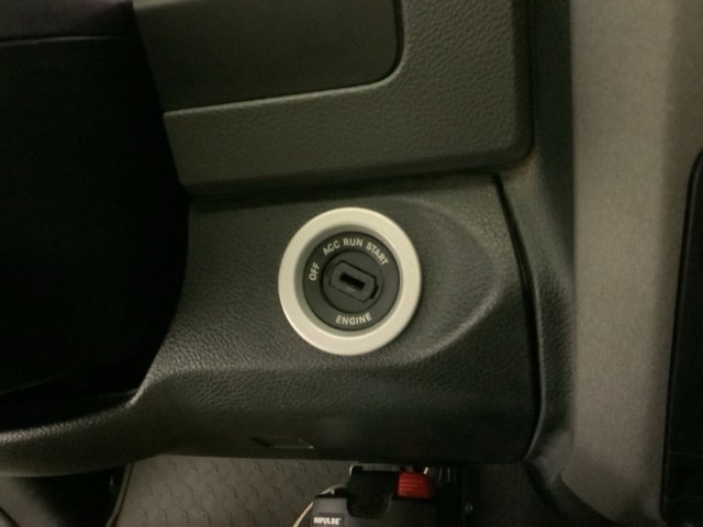 Used 2017 RAM 1500 Express image 17