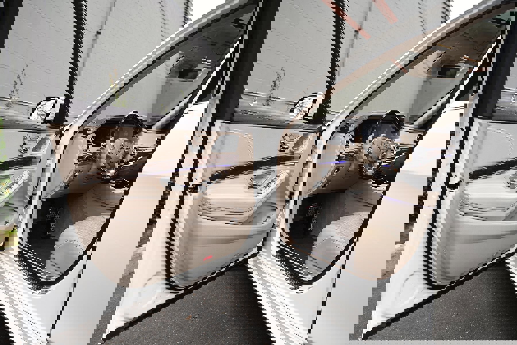 Used 2019 Mercedes-Benz S 560 Sedan image 11