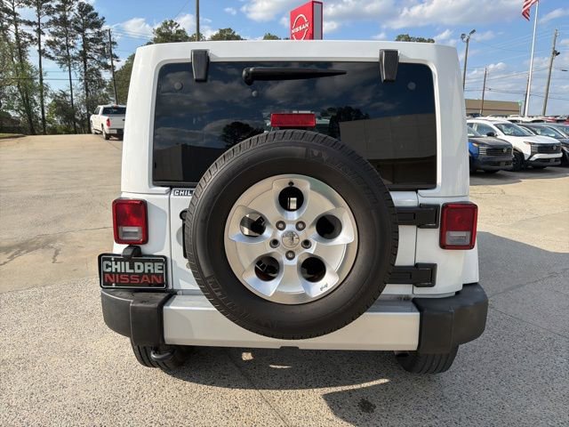 Used 2015 Jeep Wrangler Unlimited Sahara w/ Connectivity Group image 7