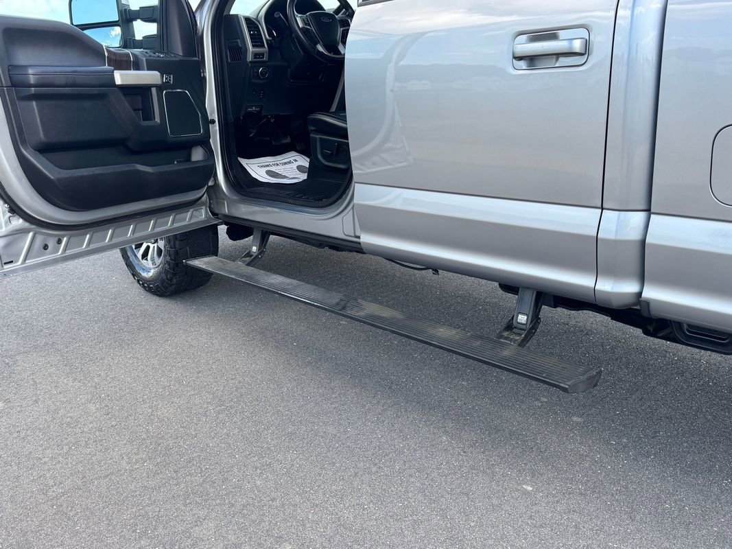 Used 2020 Ford F350 Lariat w/ Lariat Ultimate Package image 15