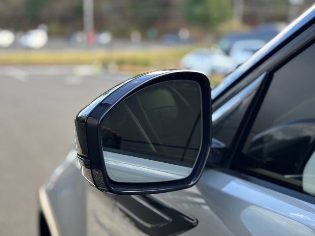 Used 2021 Land Rover Range Rover Evoque S image 45