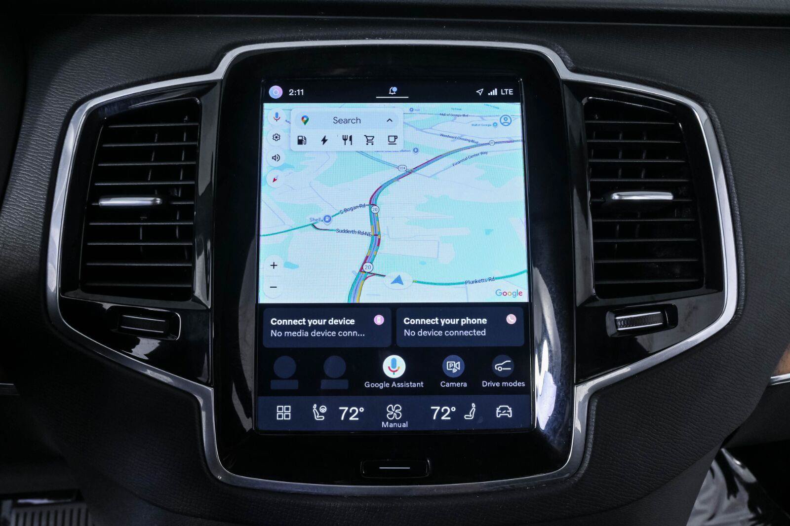 Certified 2024 Volvo XC90 T8 Plus w/ Protection Package Premier AWD/4WD image 15