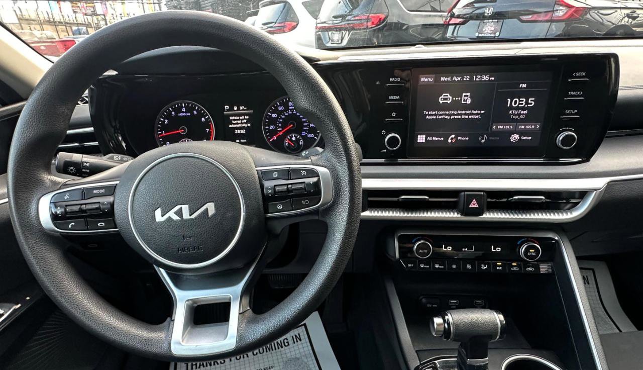 Used 2022 Kia K5 LXS FWD image 12