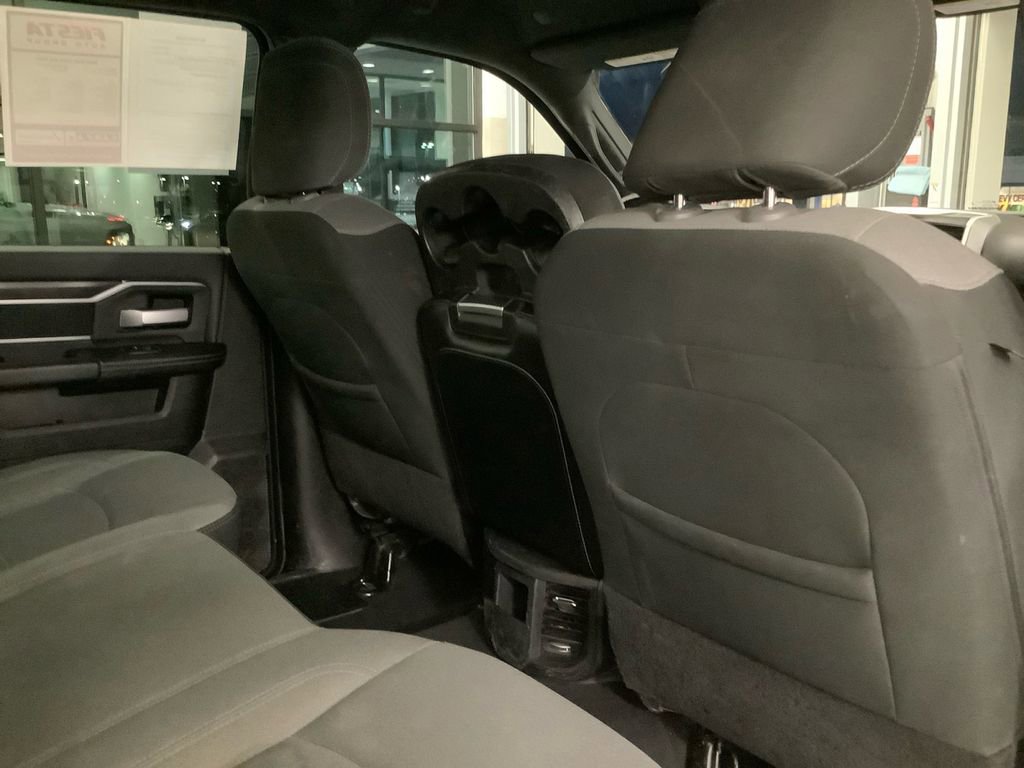 Used 2024 RAM 2500 Big Horn image 17