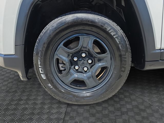 Used 2017 Jeep Compass Sport FWD image 32