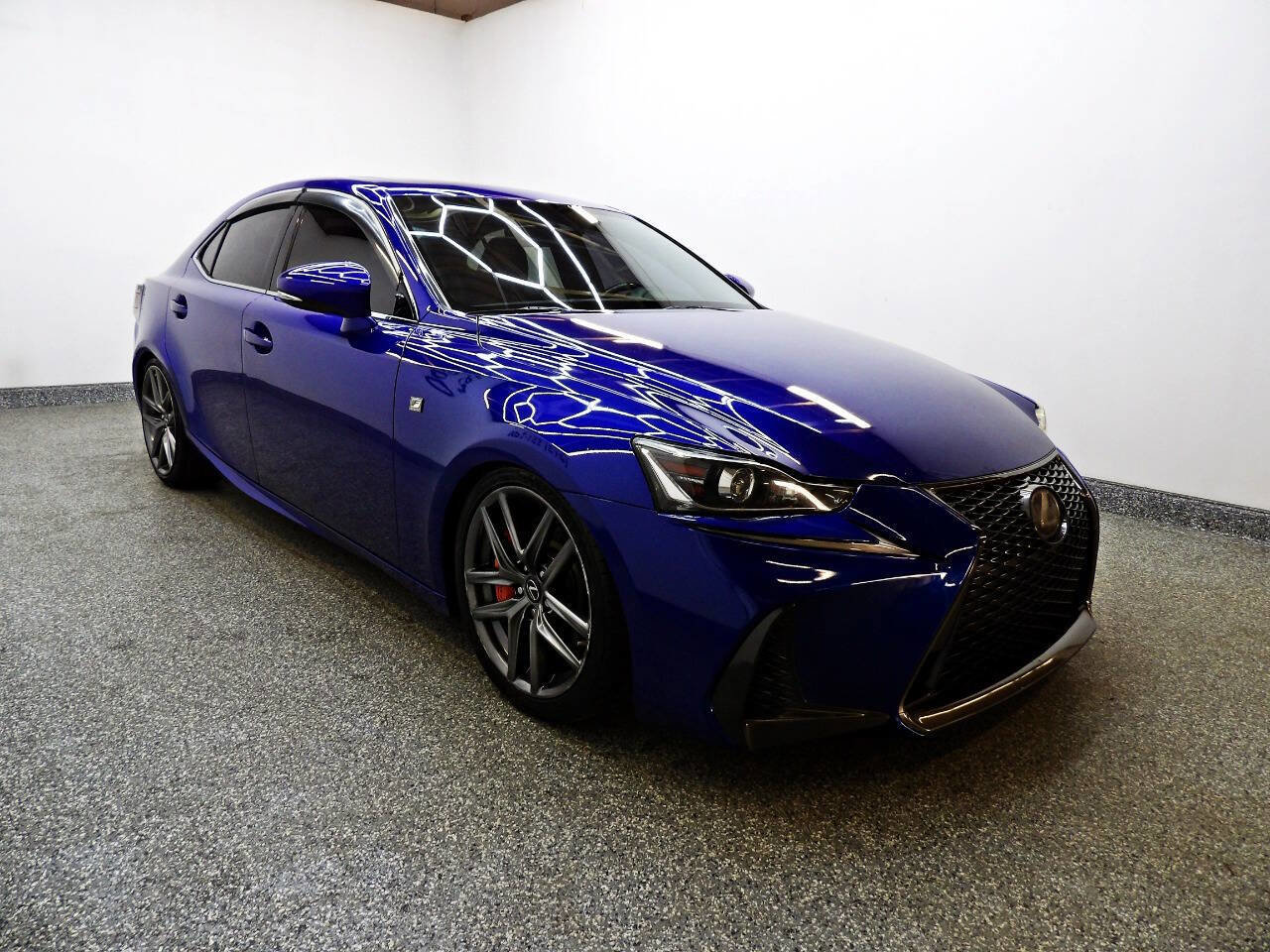 Used 2017 Lexus IS 200t F Sport w/ F Sport Package RWD image 3