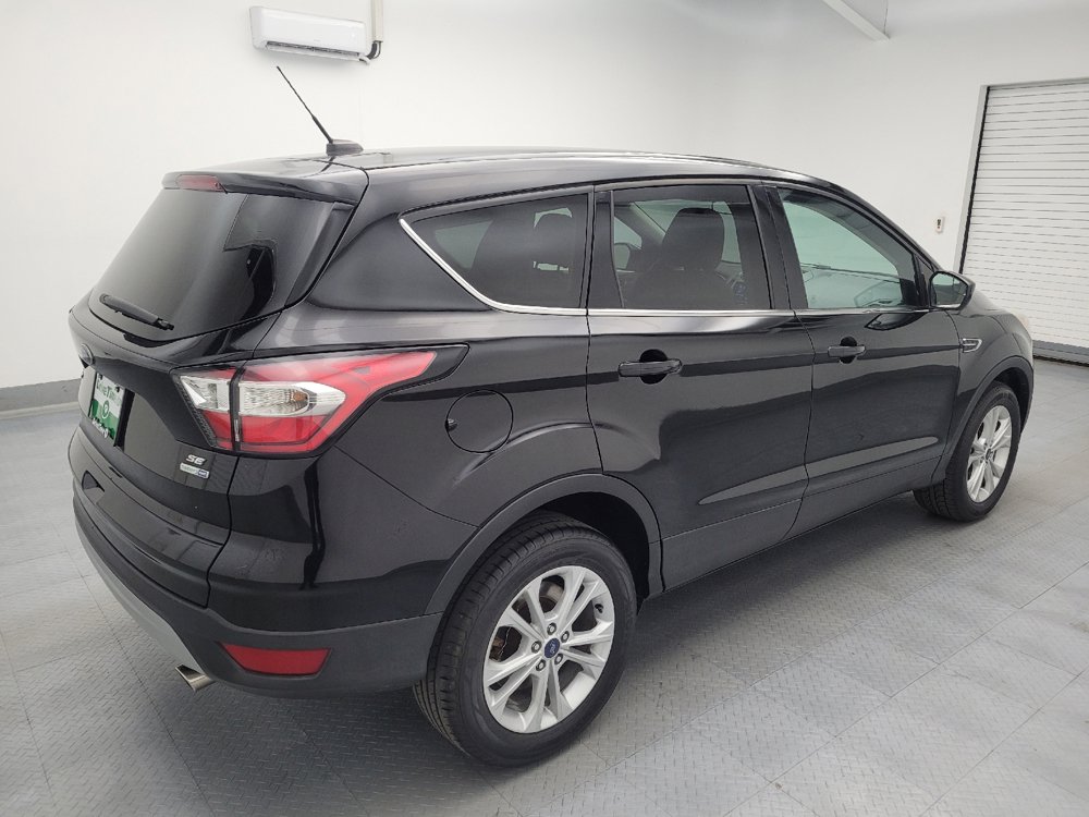 Used 2017 Ford Escape SE AWD/4WD image 10