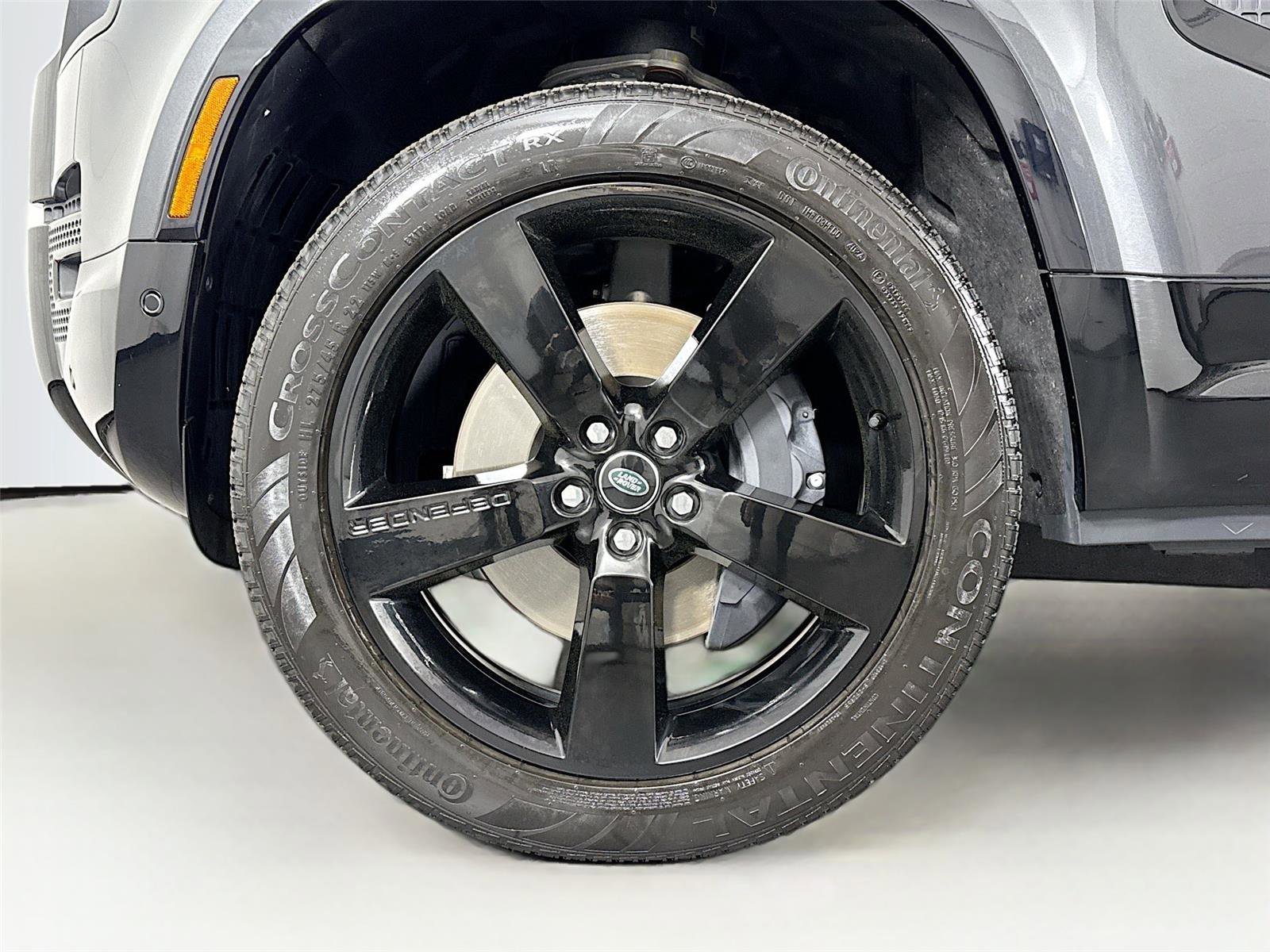 Used 2025 Land Rover Defender 110 X-Dynamic SE image 45