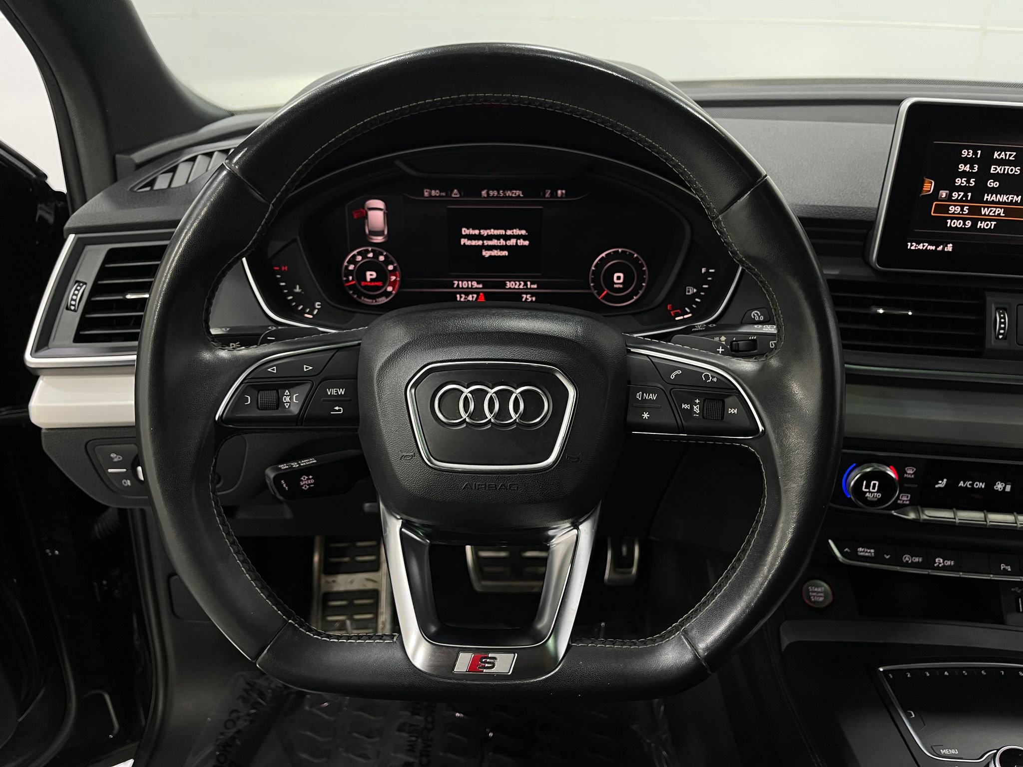 Used 2019 Audi SQ5 Premium Plus AWD/4WD image 22