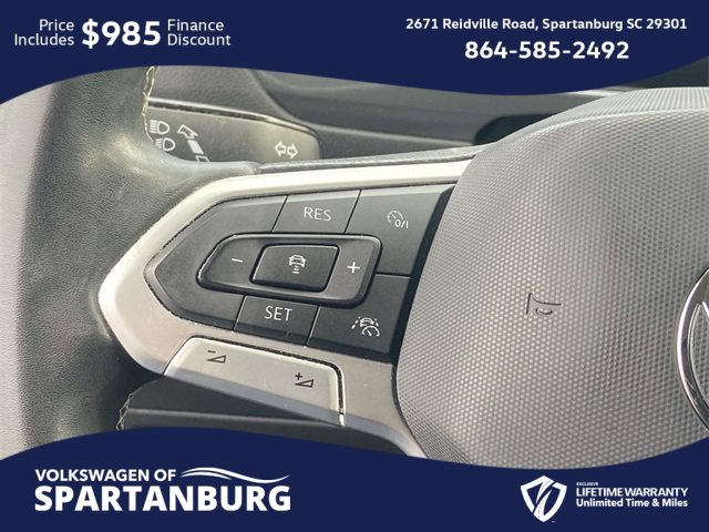 Used 2023 Volkswagen Tiguan SE image 18