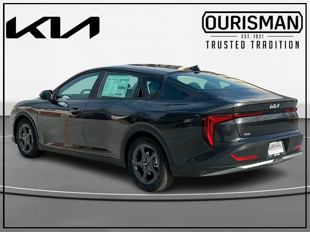 New 2025 Kia K4 LXS image 3