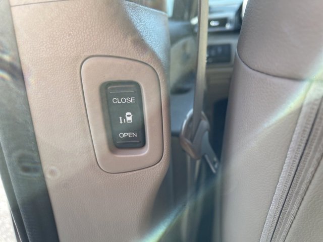 Used 2012 Honda Odyssey EX-L image 13