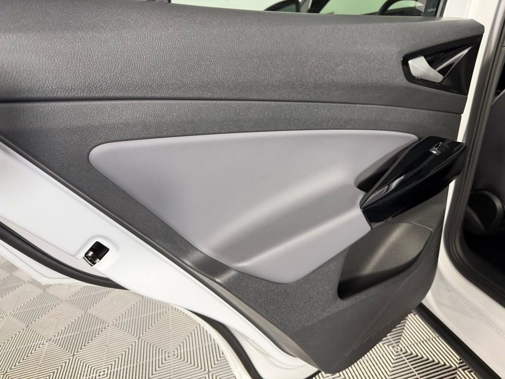 Used 2022 Volkswagen ID.4 Pro S w/ Gradient Package image 26