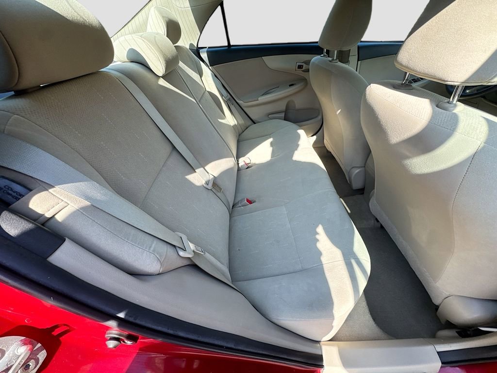 Used 2013 Toyota Corolla L FWD image 21