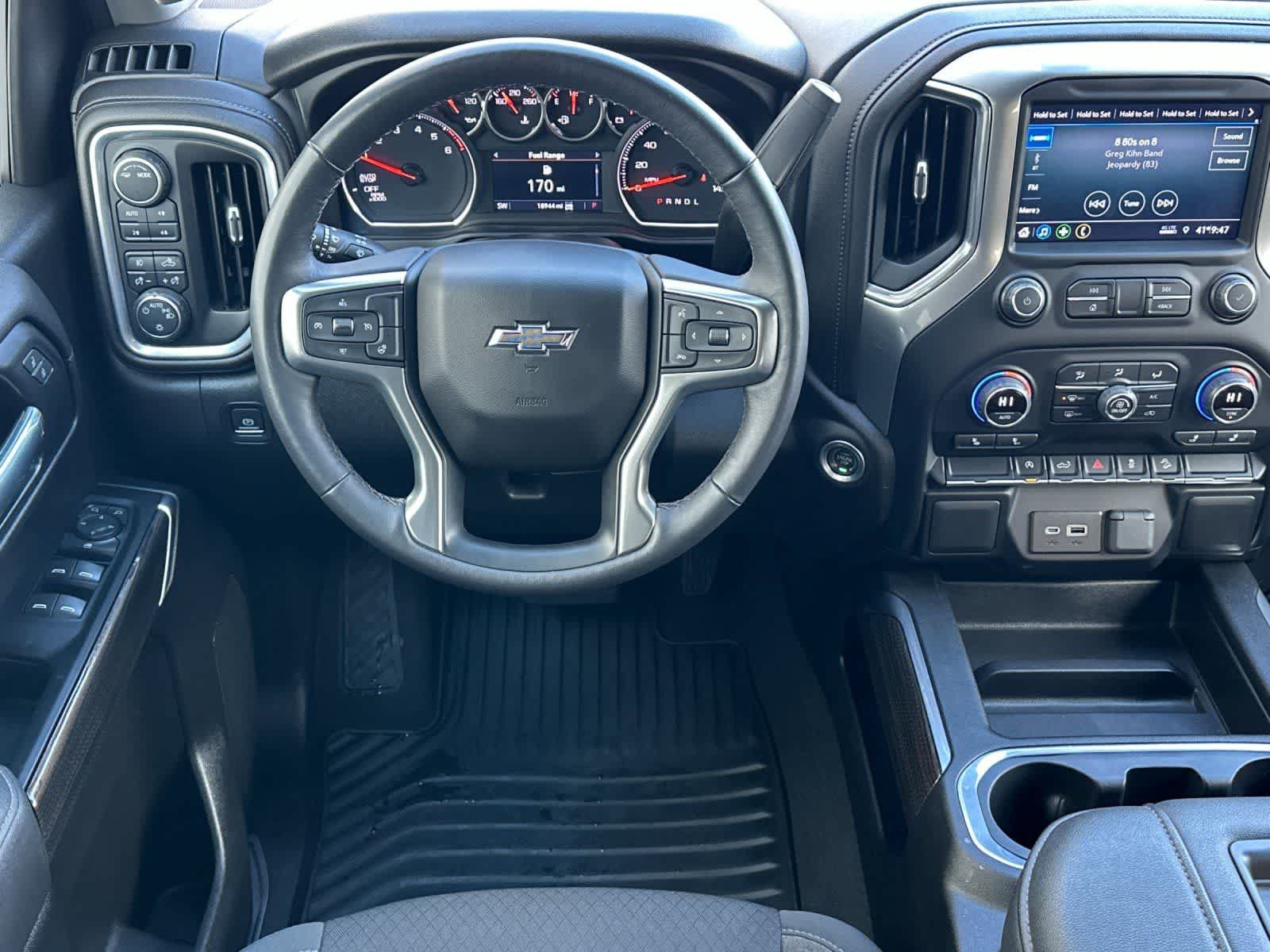 Used 2022 Chevrolet Silverado 1500 RST w/ Z71 Off-Road Package AWD/4WD image 14