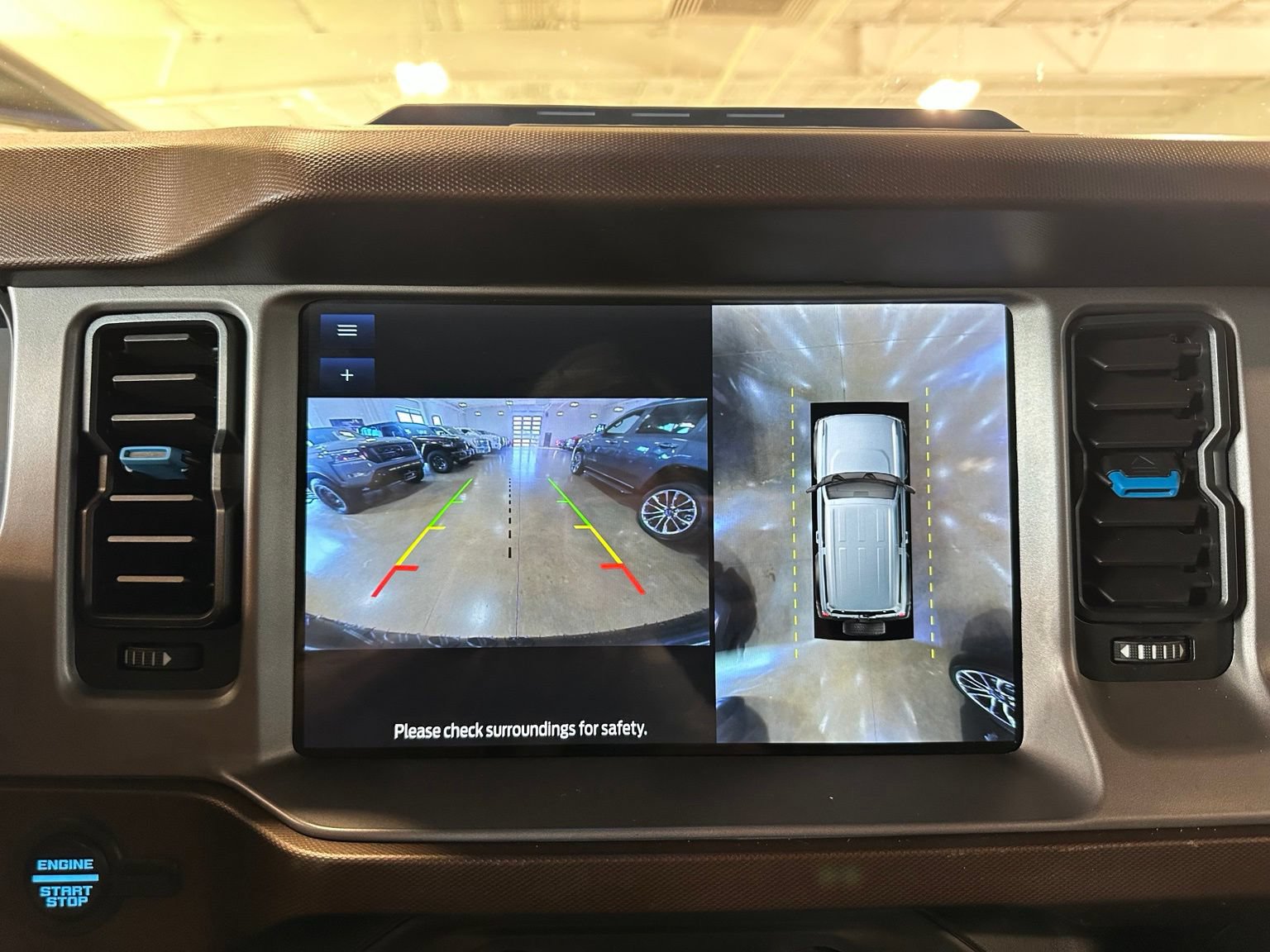 Used 2023 Ford Bronco Outer Banks w/ Sasquatch Package AWD/4WD image 23