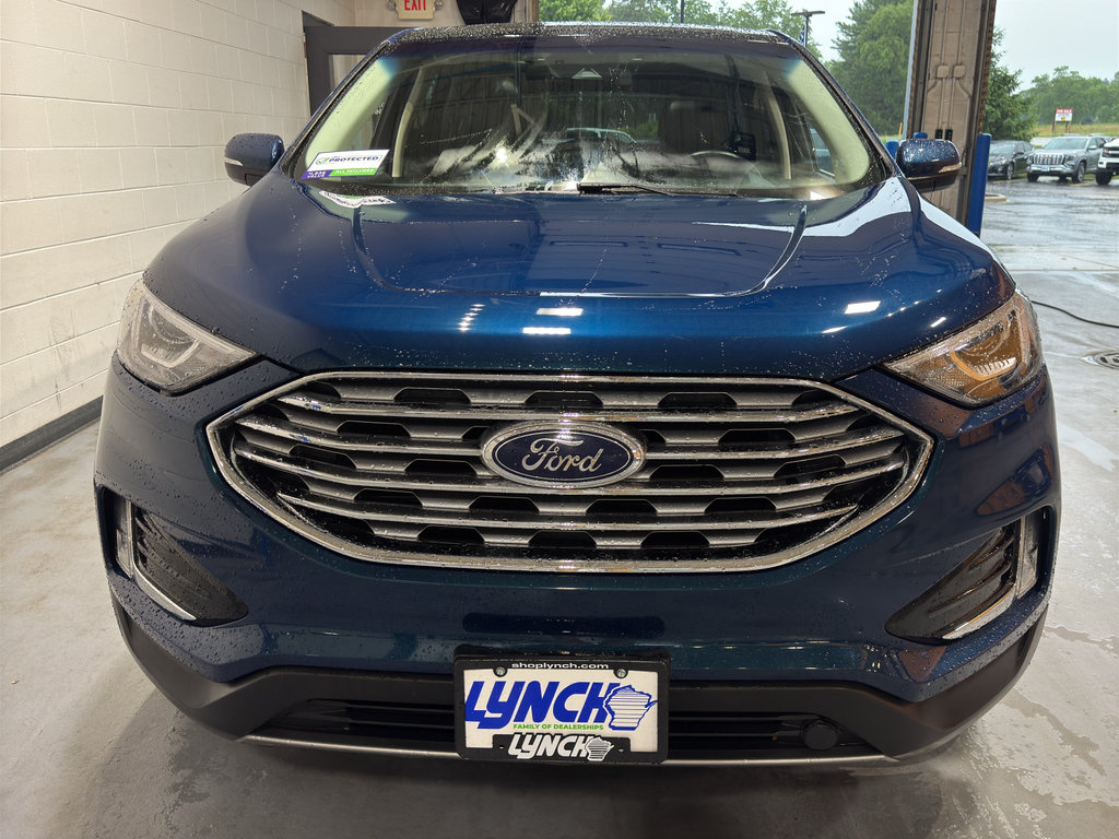 Used 2020 Ford Edge Titanium w/ Canadian Touring Package AWD/4WD image 8