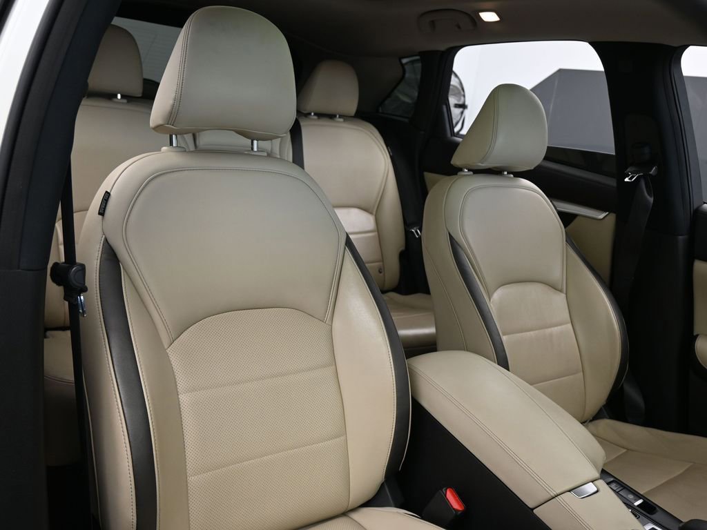 Used 2021 INFINITI QX50 Essential w/ Convenience Package image 49