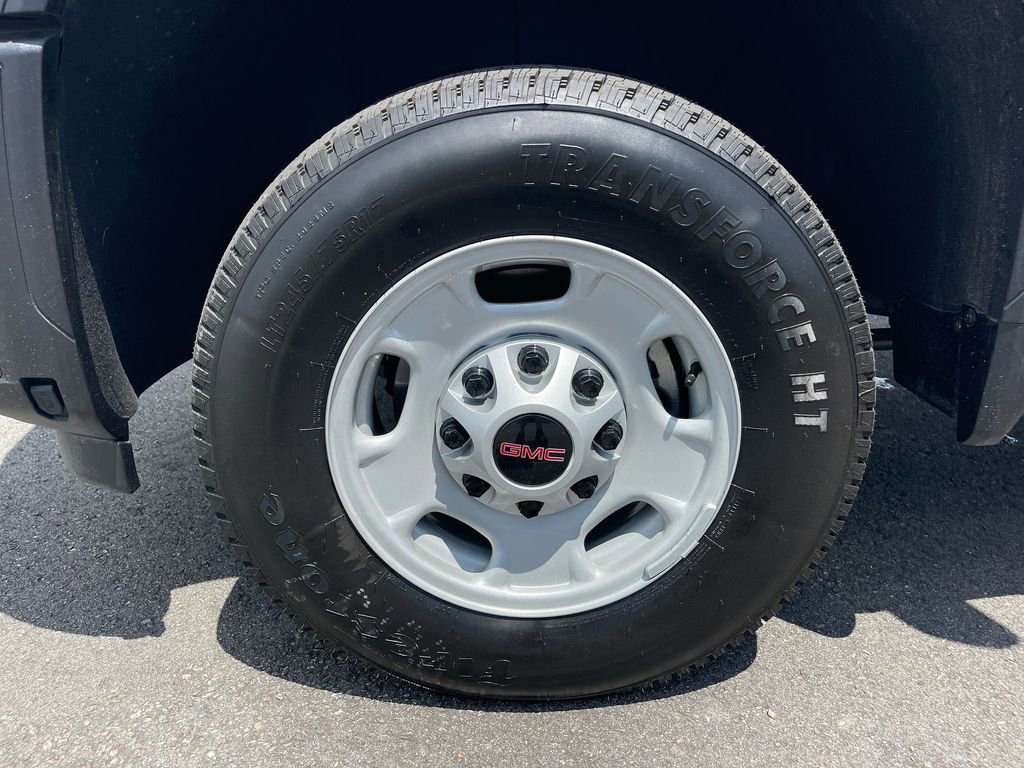 Used 2025 GMC Sierra 2500 Pro w/ Convenience Package image 29