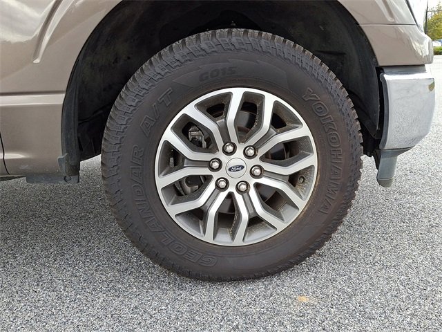 Used 2021 Ford F150 Lariat image 16