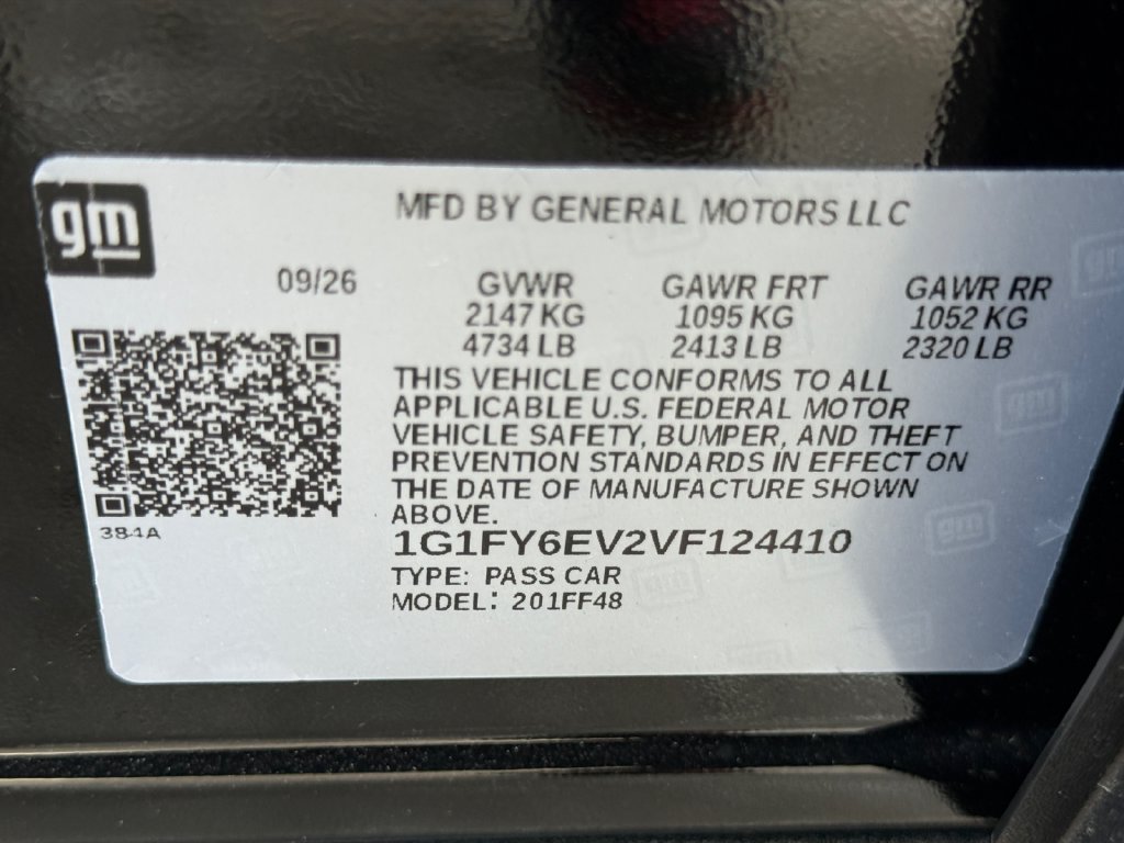 New 2027 Chevrolet Bolt LT w/ Dual Panel Sunroof Package FWD image 29