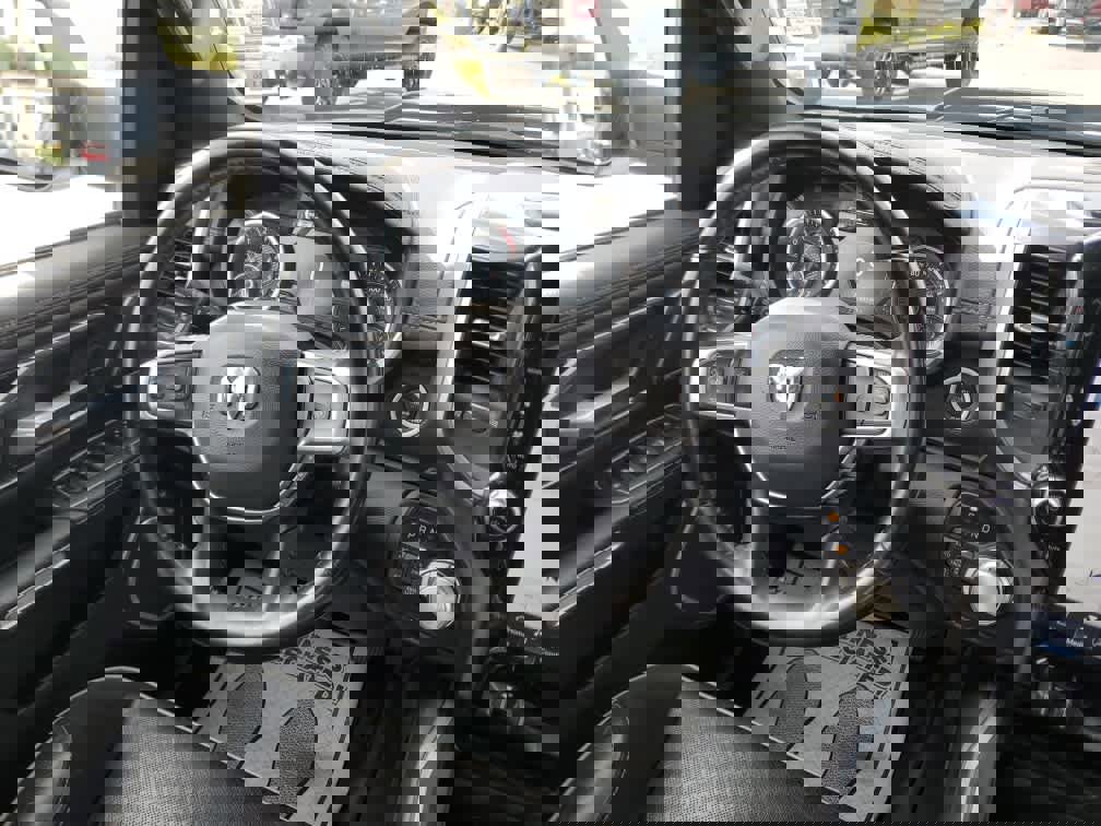 Used 2022 RAM 1500 Laramie image 18