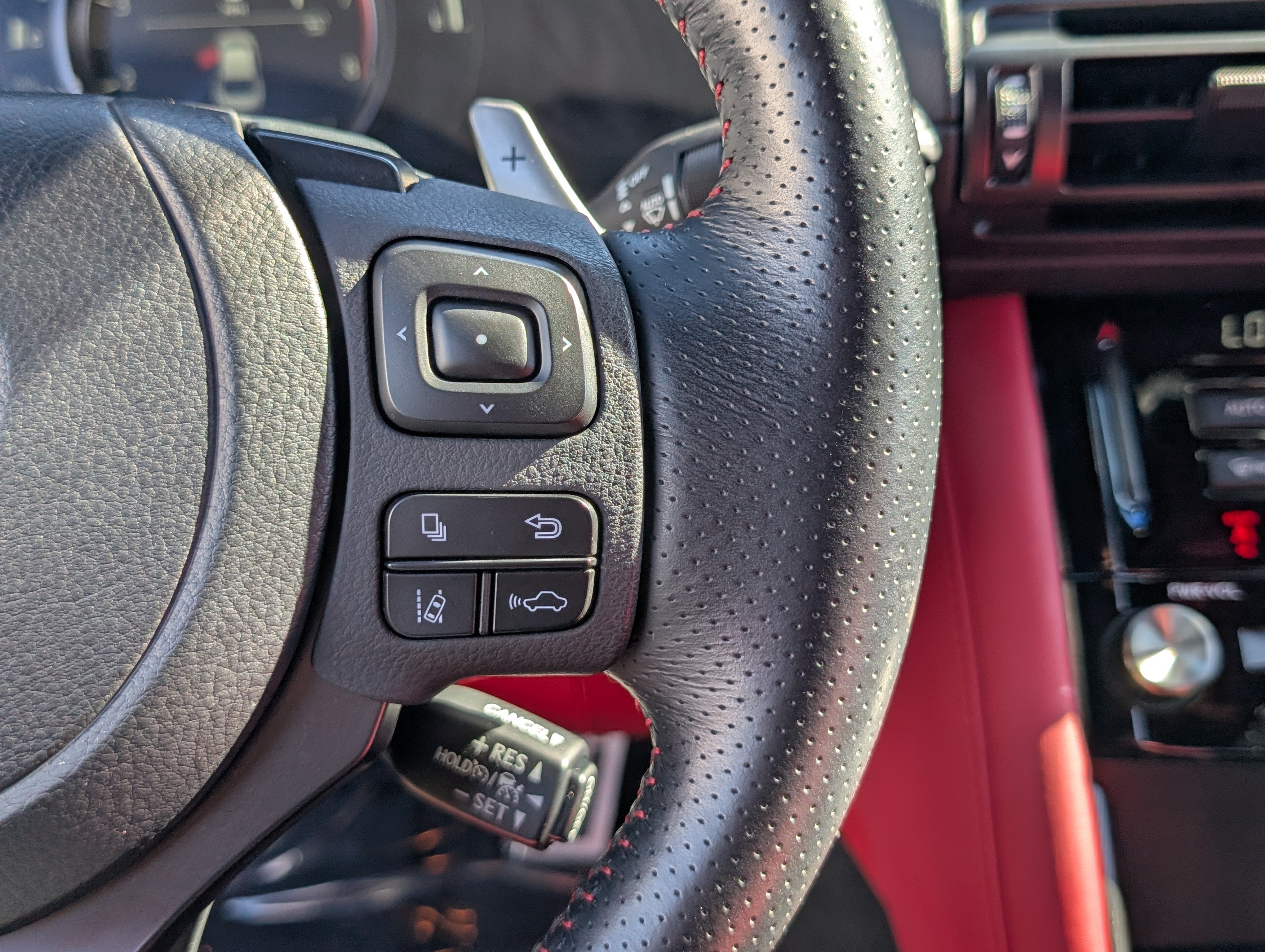 Used 2025 Lexus IS 350 F Sport w/ Accessory Package AWD/4WD image 25