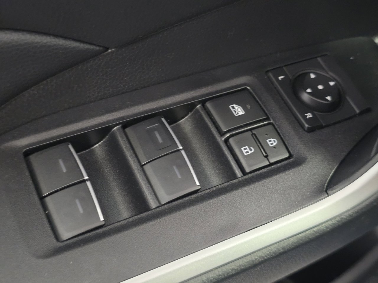 Certified 2024 Toyota RAV4 SE AWD/4WD image 23