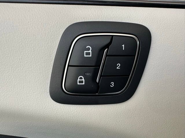 Certified 2022 Ford Mustang Mach-E Premium RWD image 28