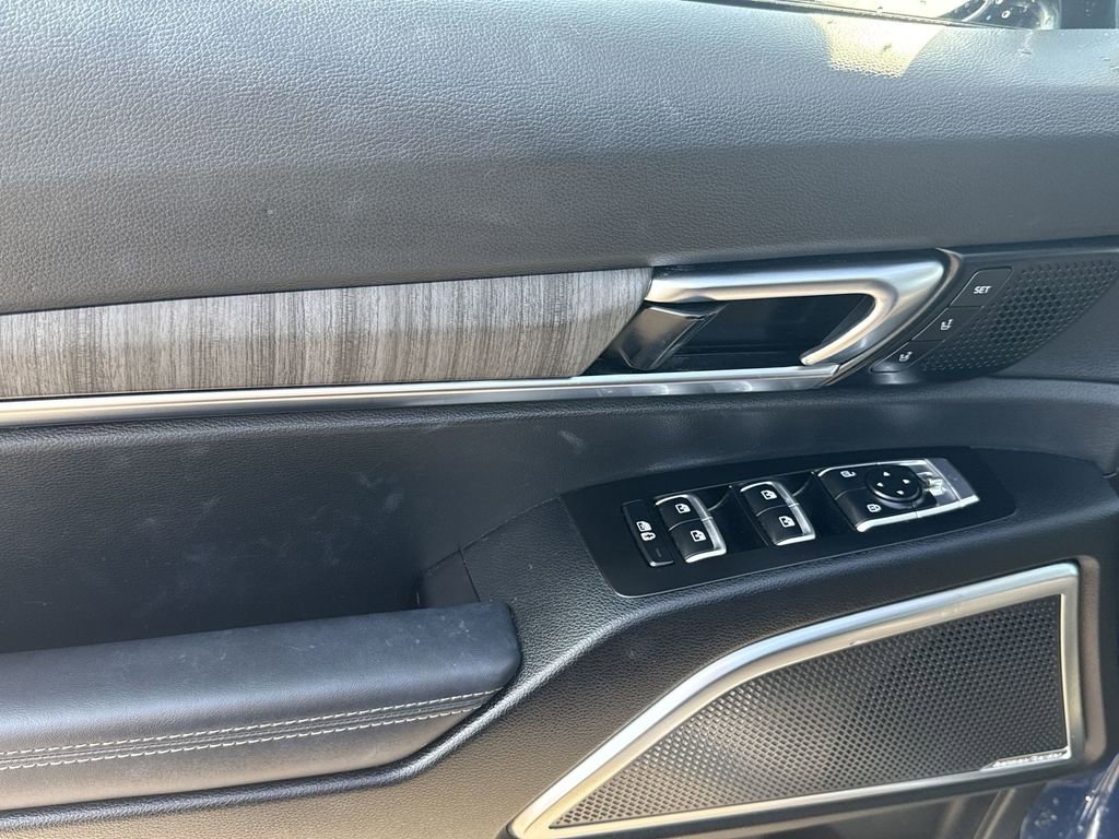 Used 2024 Kia Telluride SX Prestige image 15
