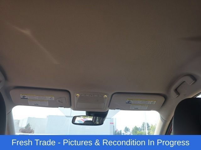 Used 2019 Nissan Rogue SL AWD/4WD image 17