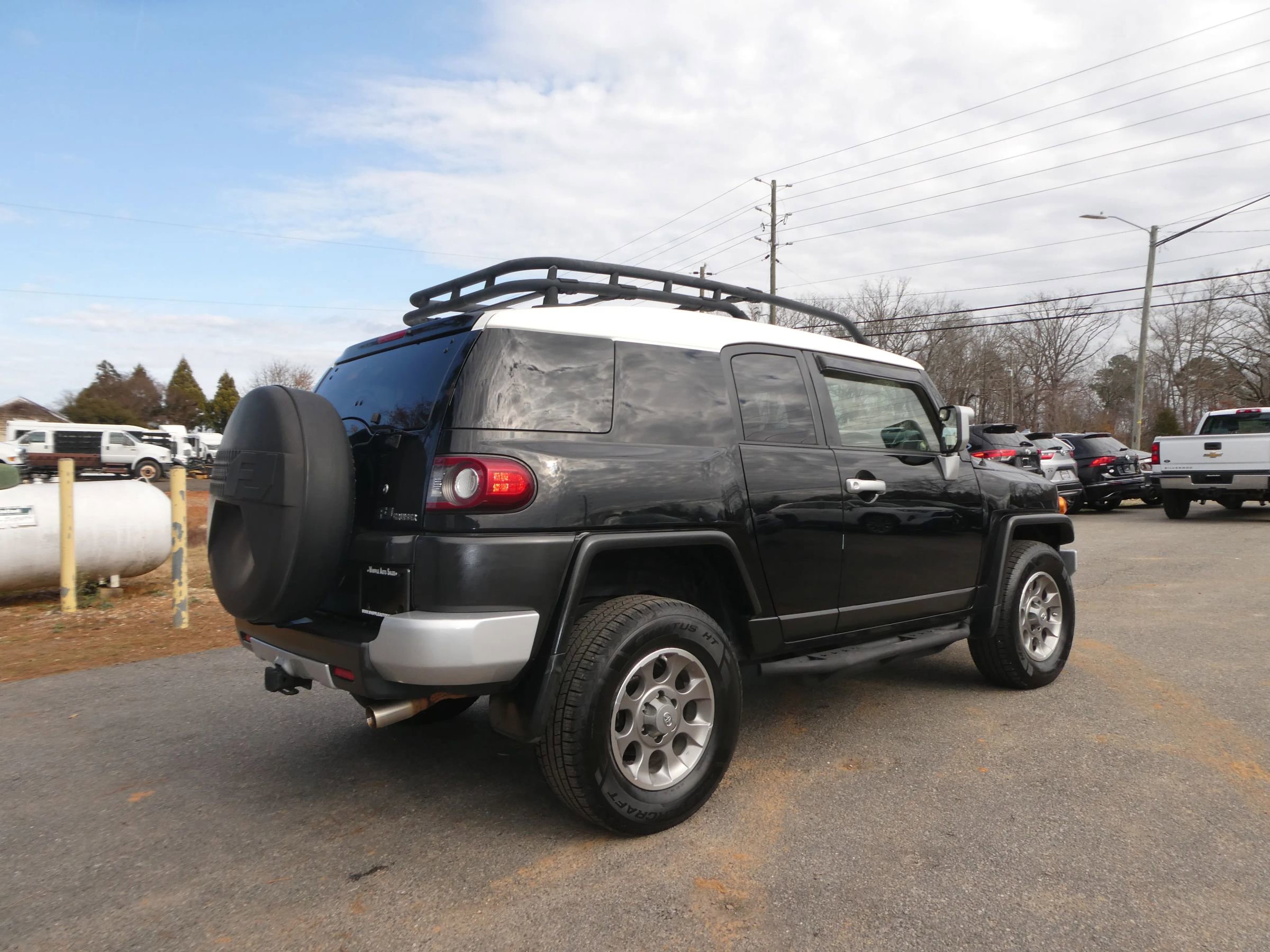Used 2012 Toyota FJ Cruiser 4WD image 5