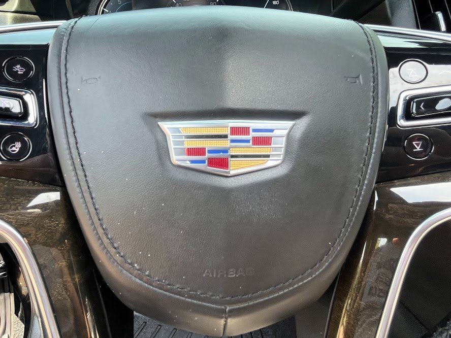Used 2019 Cadillac Escalade Platinum image 15