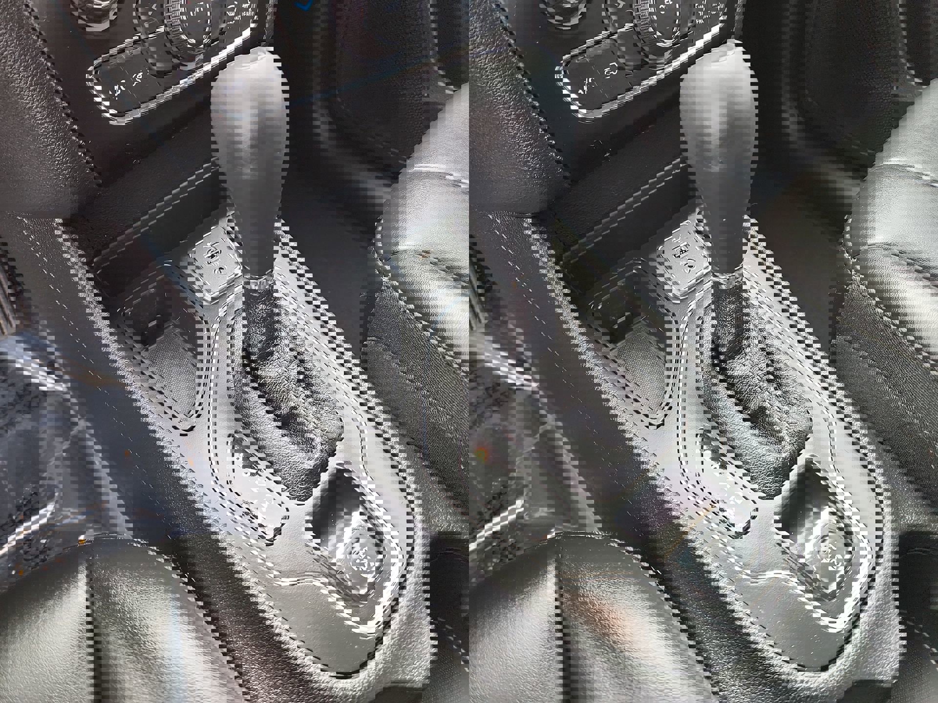 Certified 2019 Jeep Cherokee Latitude Plus image 20