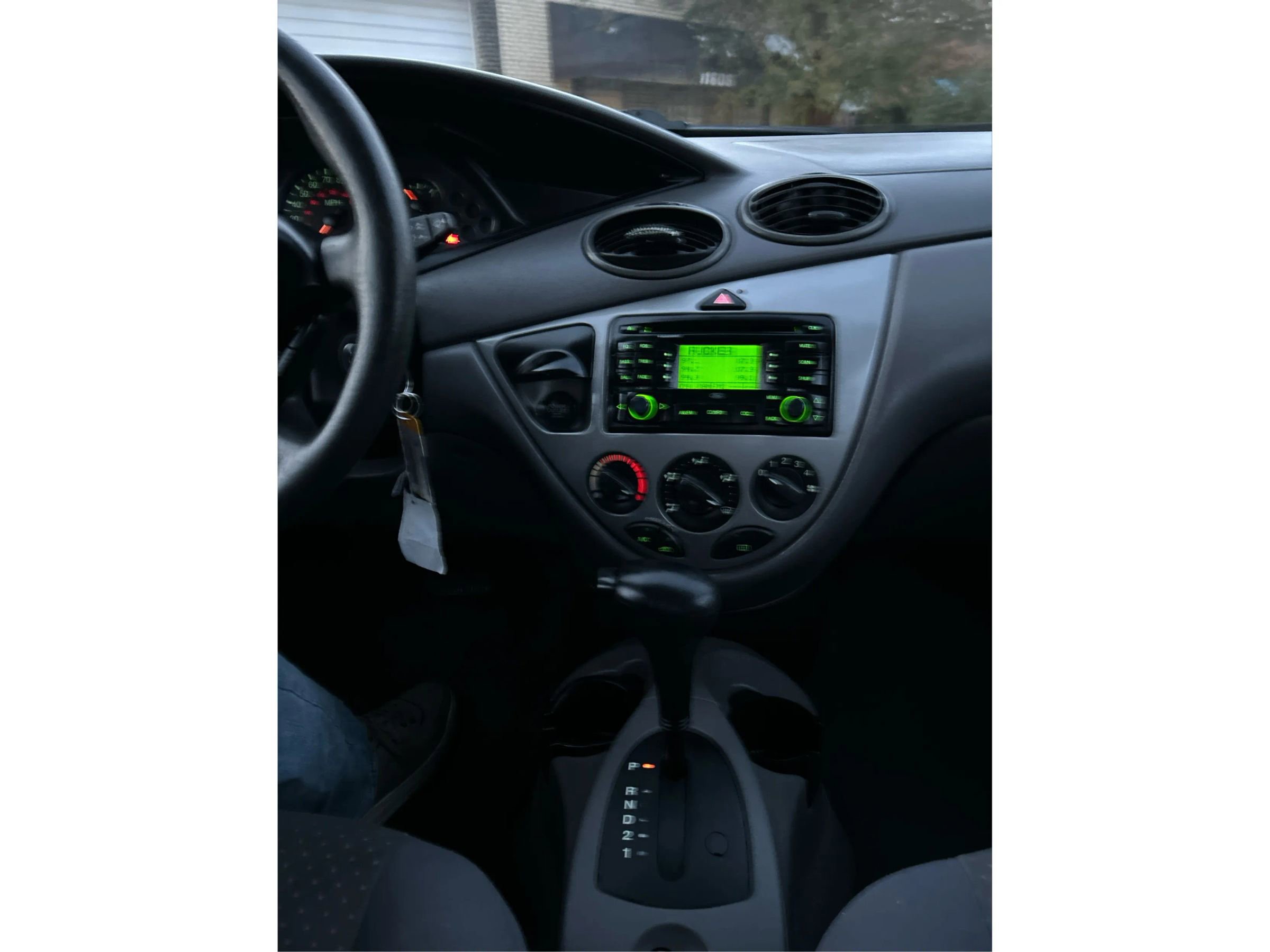 Used 2004 Ford Focus ZTS image 16