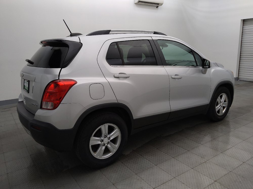 Used 2016 Chevrolet Trax LT w/ LT Convenience Package FWD image 10
