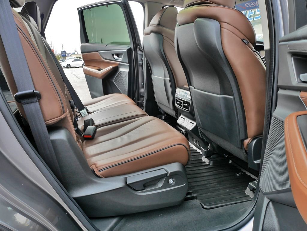 Used 2022 Acura MDX SH-AWD w/ Advance Package image 11
