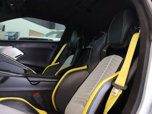 Used 2021 Chevrolet Corvette Stingray Premium Cpe w/ Z51 Performance Package image 43