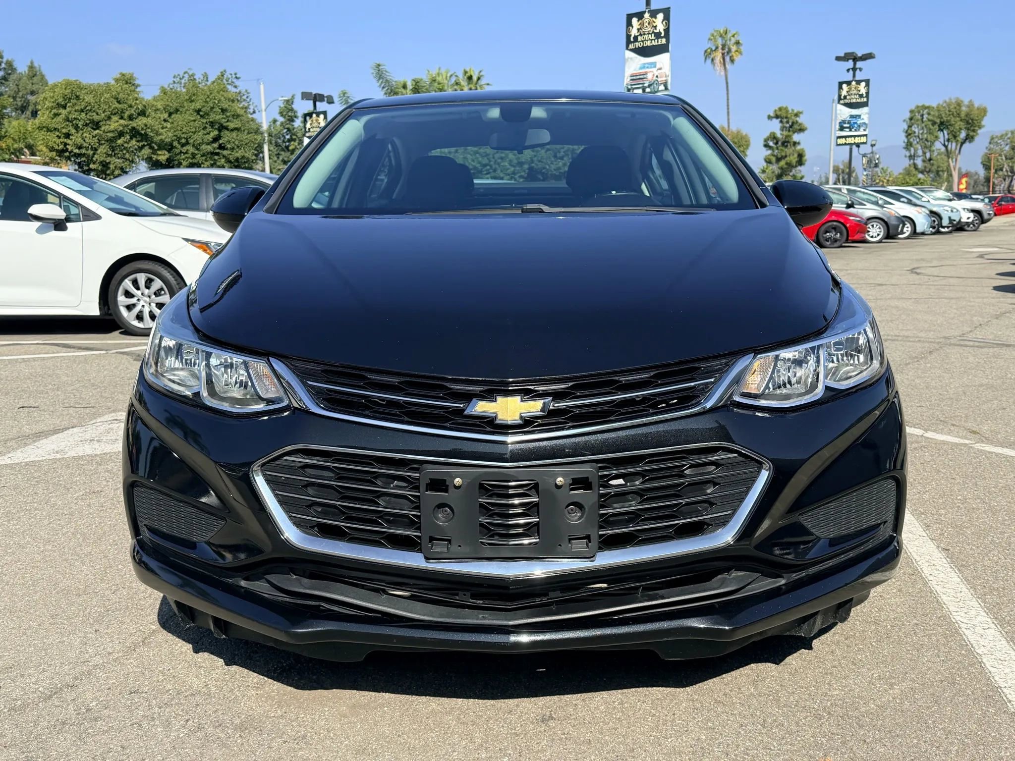 Used 2017 Chevrolet Cruze LS image 2