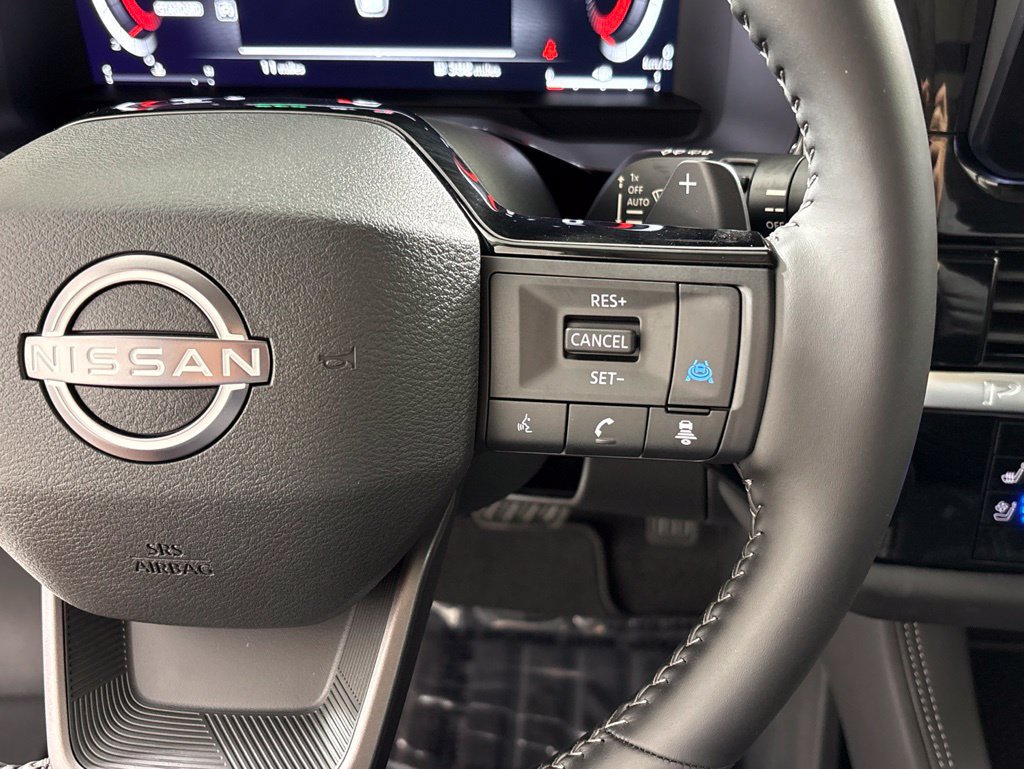 New 2026 Nissan Pathfinder Platinum w/ Cargo Package FWD image 22