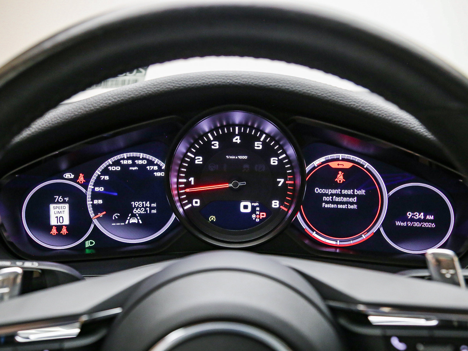Certified 2023 Porsche Panamera Platinum Edition RWD image 28