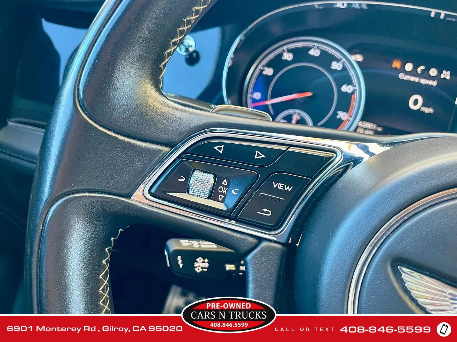 Used 2018 Bentley Bentayga AWD/4WD image 23