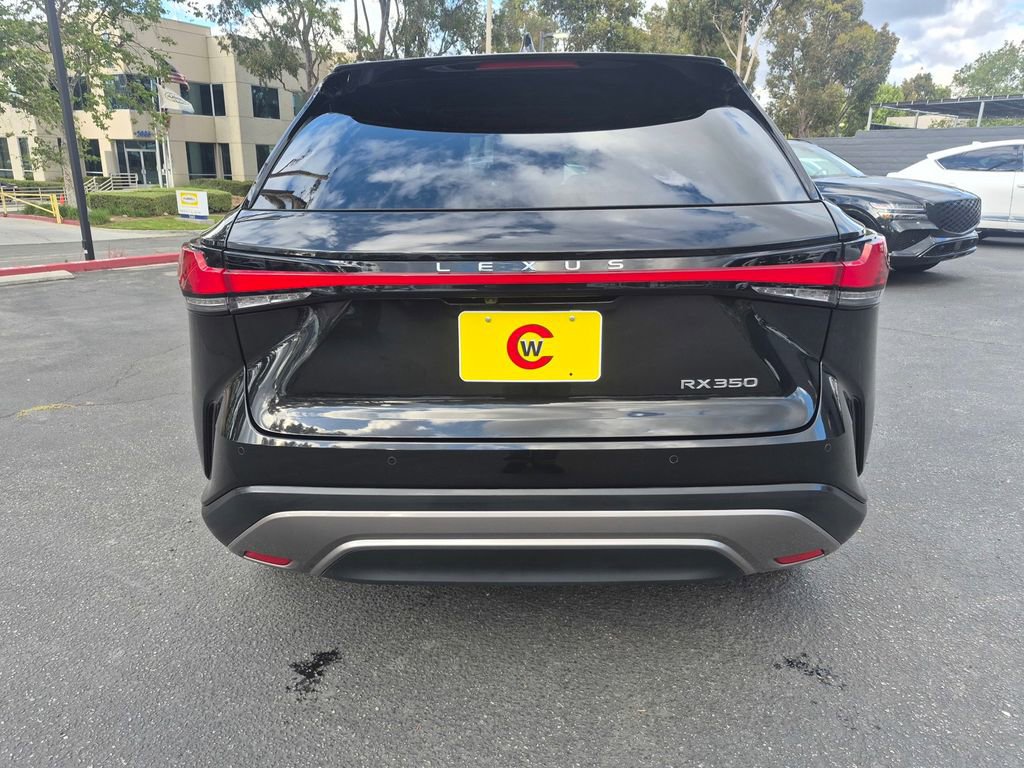 Used 2025 Lexus RX 350 FWD w/ Technology Package image 7