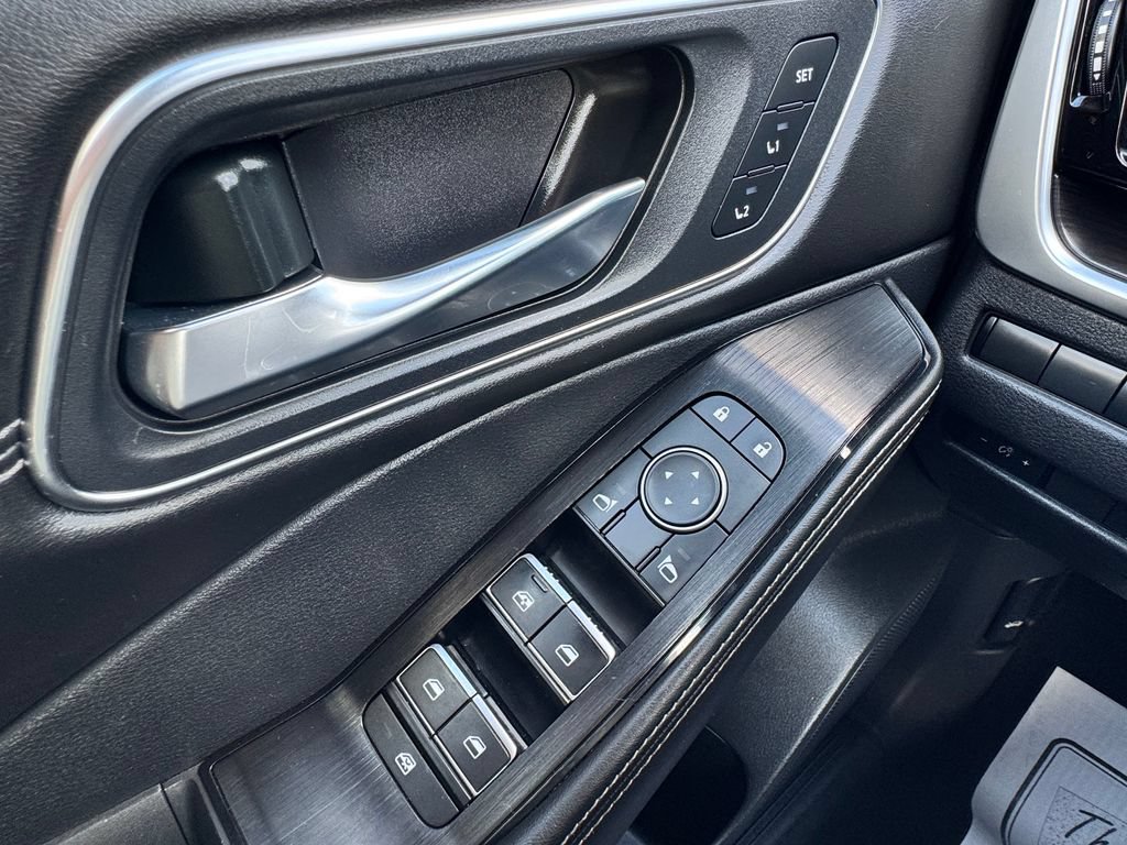 Used 2021 Nissan Rogue SL AWD/4WD image 29